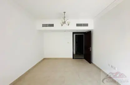 Apartment - 2 Bedrooms - 2 Bathrooms for rent in Muwaileh 29 Building - Muwaileh - Sharjah