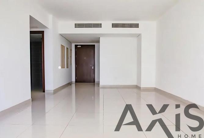 69512305 - Property Main Image