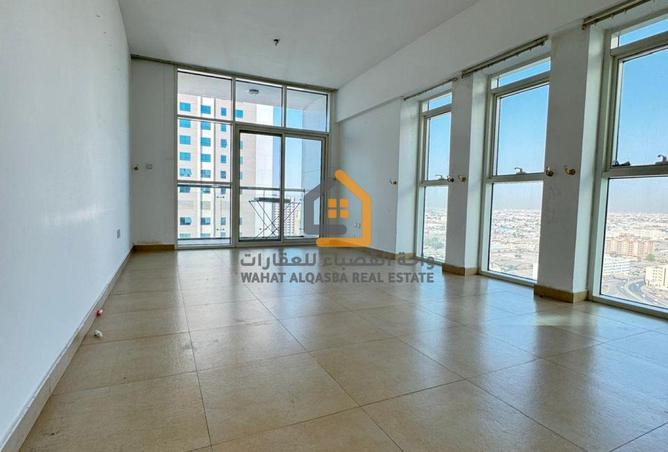 120221102 - Property Image 3