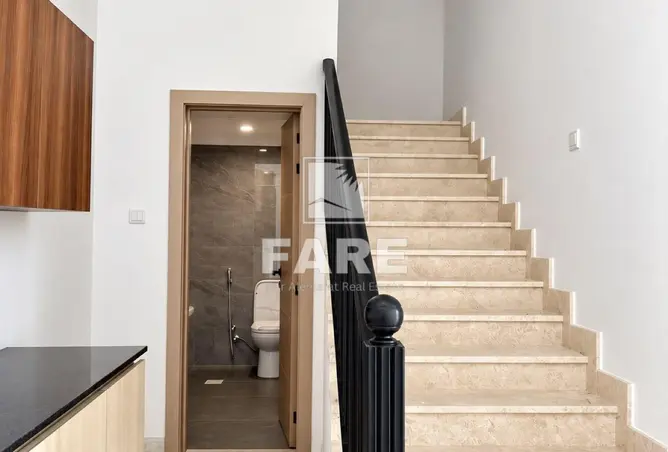 166071977 - Property Image 2