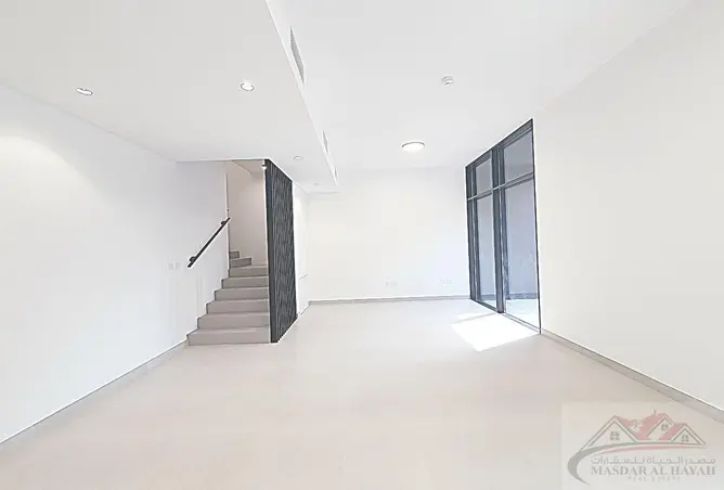 98721561 - صورة العقار 2