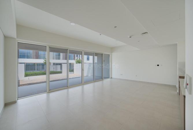 105120561 - Property Image 2