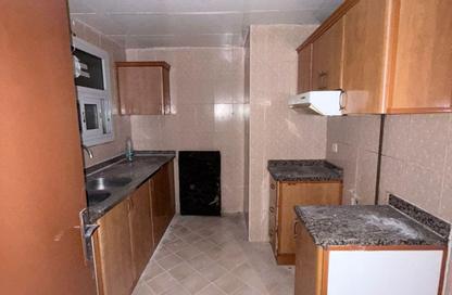Apartment - 1 Bedroom - 1 Bathroom for rent in Al Khan Lagoon Tower - Al Khan Lagoon - Al Khan - Sharjah