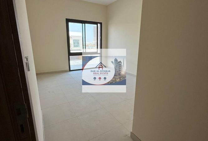 118574382 - Property Image 2