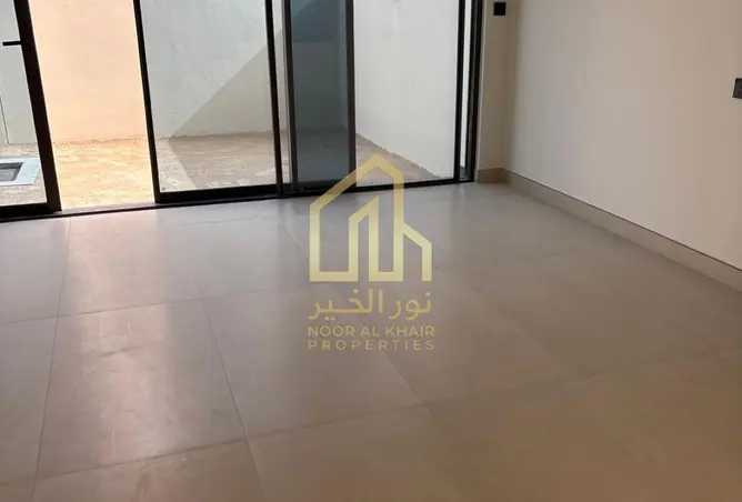151941690 - Property Image 3