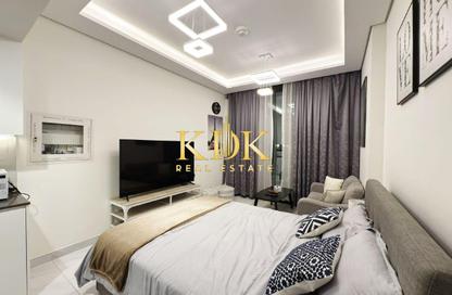 Apartment - Studio - 1 Bathroom for sale in Samana Golf Avenue - Dubai Studio City - Dubai