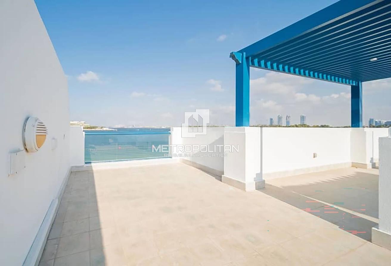 Luxury | Sea View | Vacant | Private Beach Access photo 26