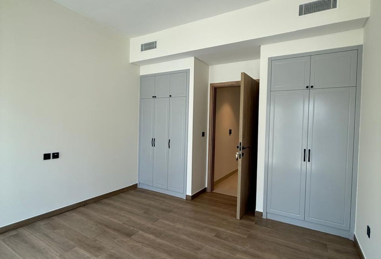 5 bedroom townhouse in Costa Brava 1, Damac Lagoons: 16