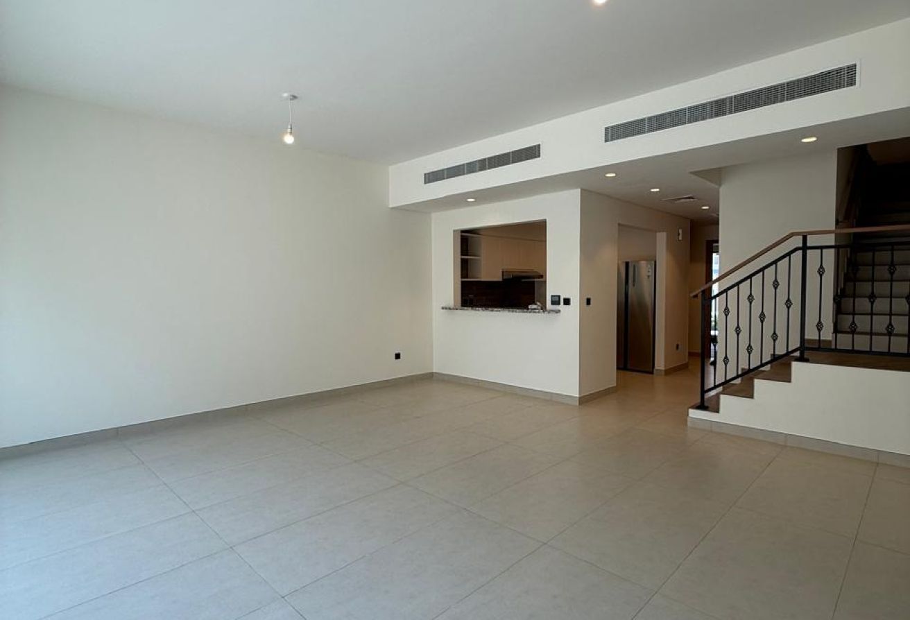 5 bedroom townhouse in Costa Brava 1, Damac Lagoons: 27