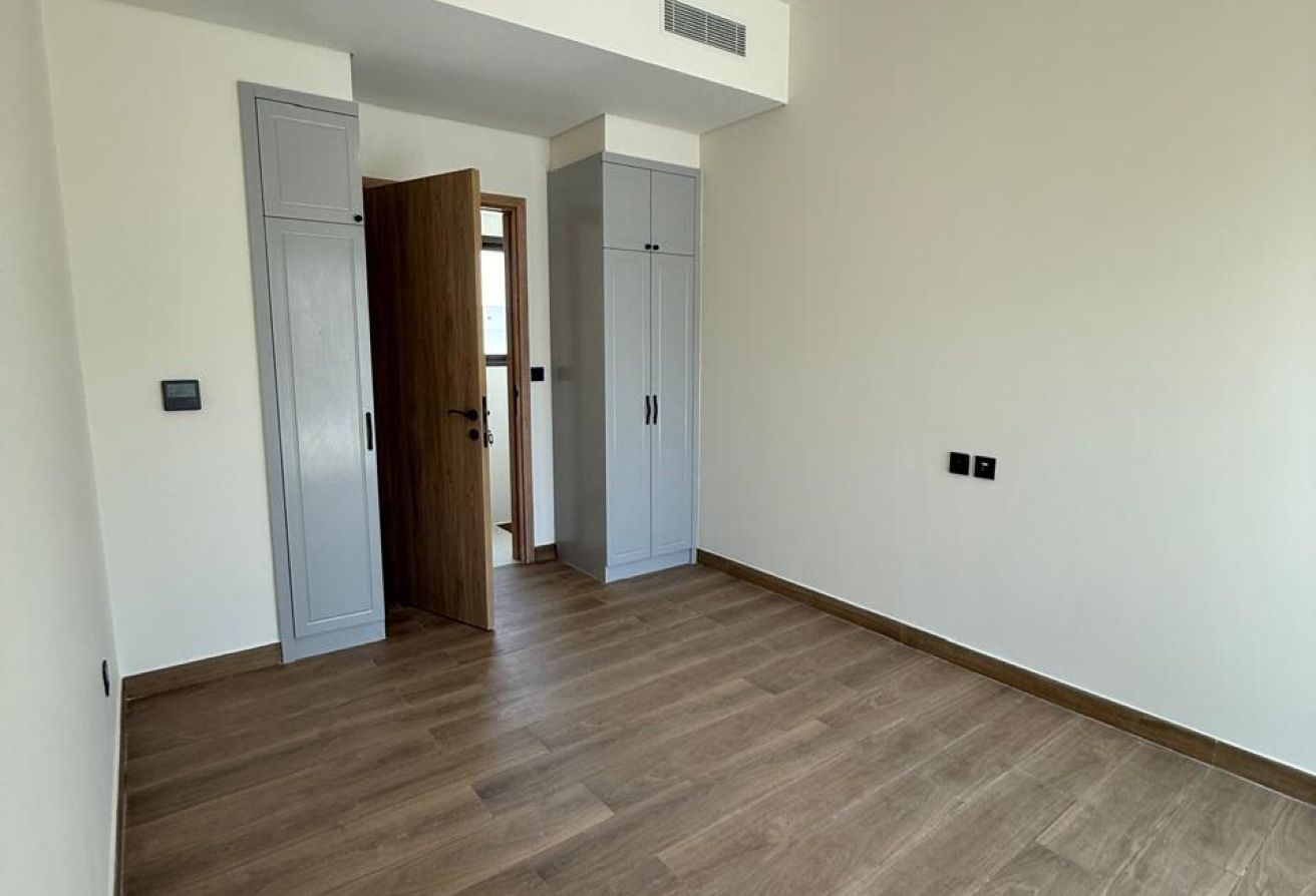 5 bedroom townhouse in Costa Brava 1, Damac Lagoons: 20