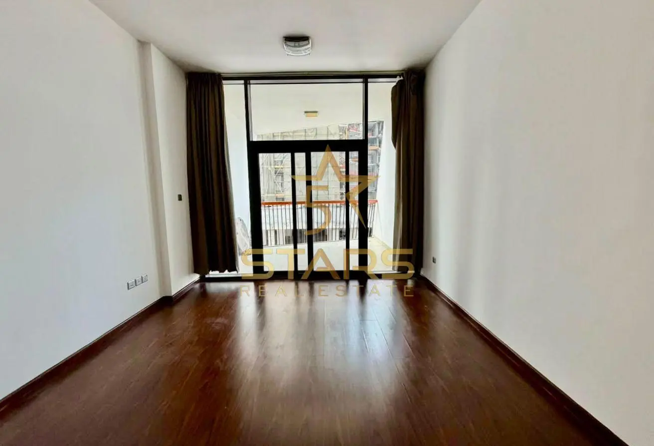 165596530 - Property Main Image