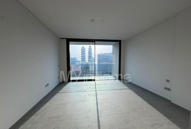 132009577 - Property Main Image