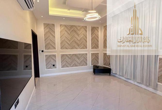 124725761 - Property Image 3