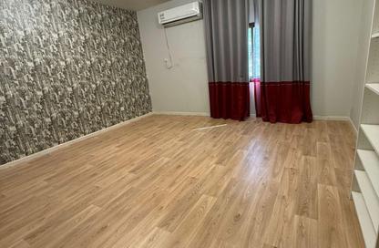 Villa - 6 Bedrooms - 7+ Bathrooms for rent in Al Sabkha - Al Riqqa - Sharjah