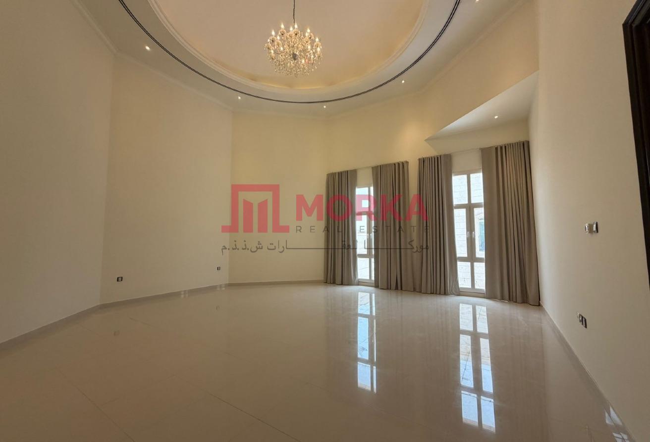 Classic Lifestyle |Luxury |Prime Location photo 10