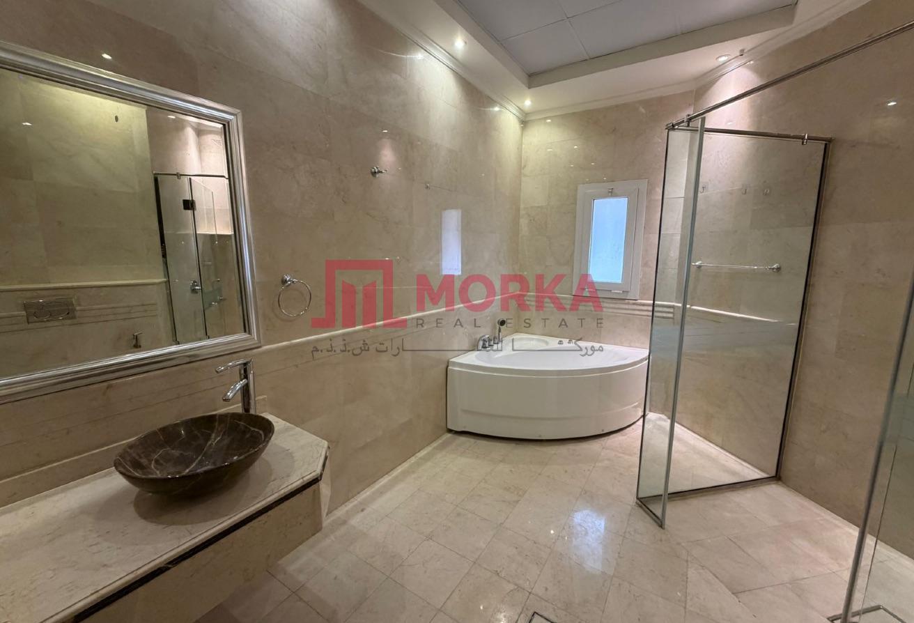 Classic Lifestyle |Luxury |Prime Location photo 20