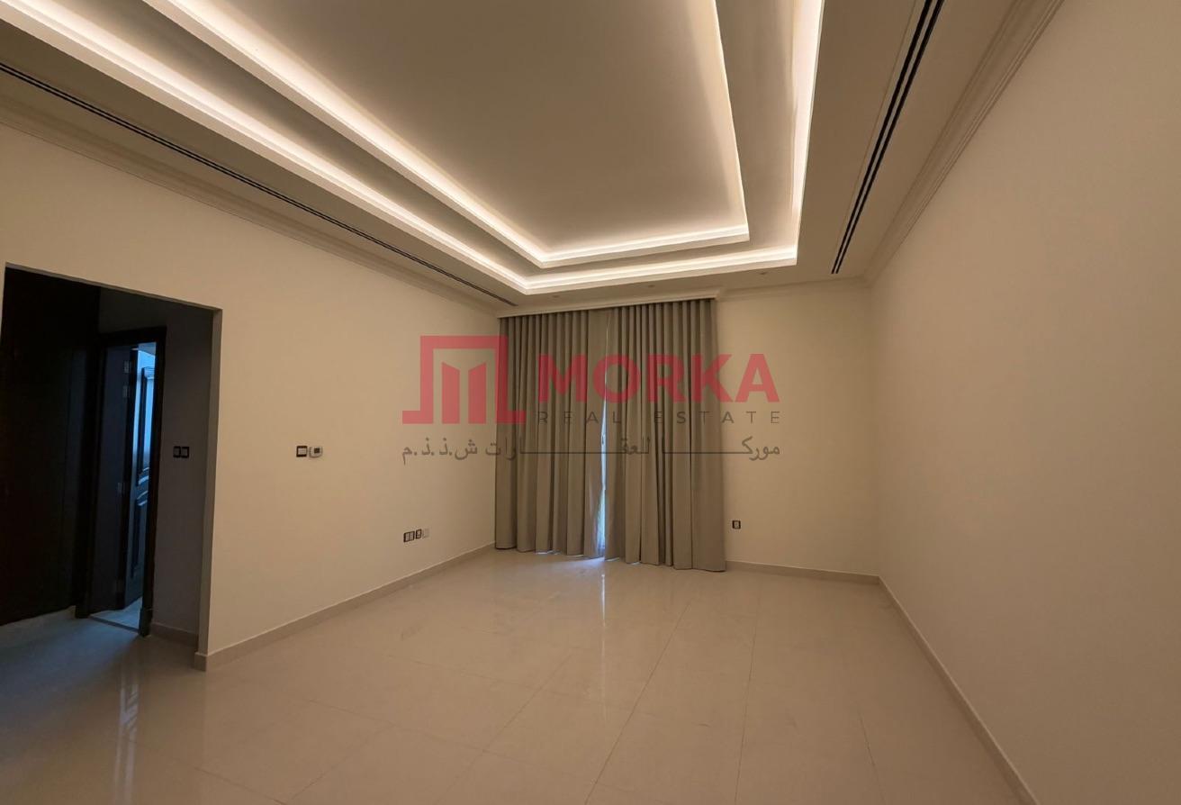 Classic Lifestyle |Luxury |Prime Location photo 8