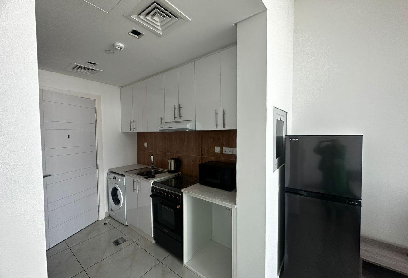 VACANT AND READY TO MOVE | FULLY FUNISHED photo 7