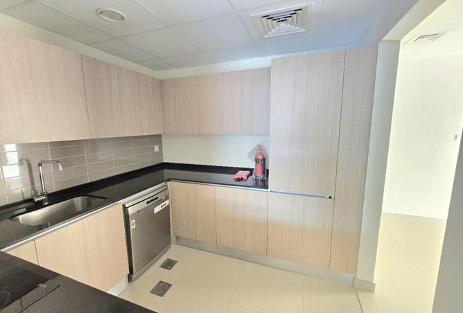 2OkKG66kTp2 - Property Image 2