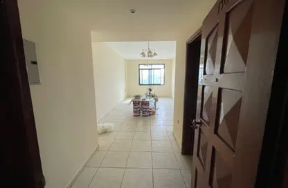 Apartment - 1 Bedroom - 1 Bathroom for rent in Al Mahatta - Al Qasimia - Sharjah