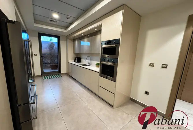 166055118 - Property Image 3