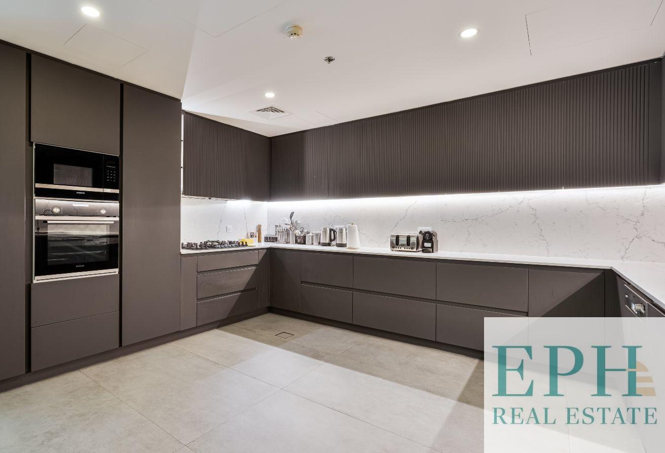 FULLY FURNISHED | MOVE-IN NOW | BURJ KHALIFA VIEW photo 13
