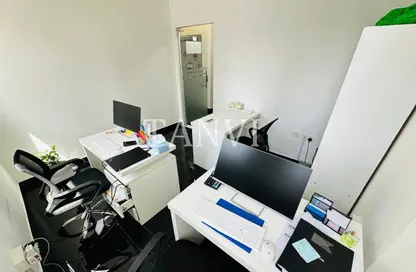 مكتب - غرفة نوم - 1 حمام للايجار في مبنى هوريزون - بورسعيد - ديرة - دبي