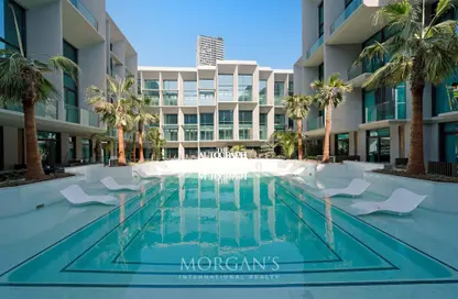 Apartment - Studio - 1 Bathroom for sale in Evergr1n House - Jumeirah Garden City - Al Satwa - Dubai