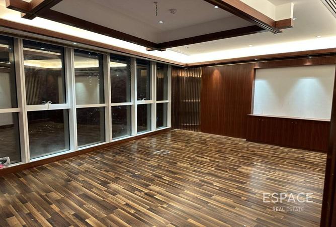 70270122 - Property Image 2