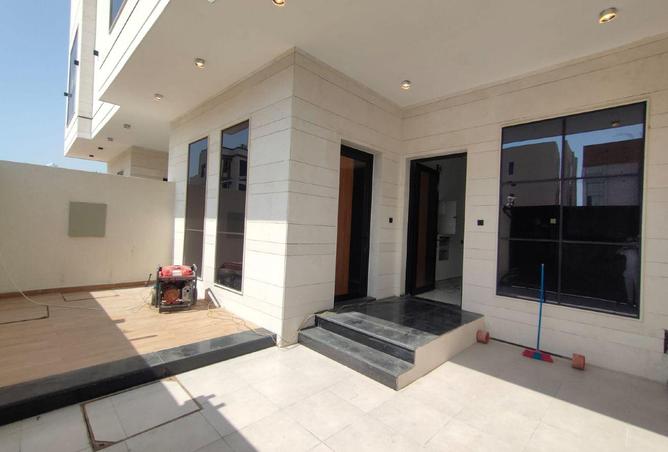 67070512 - Property Image 2