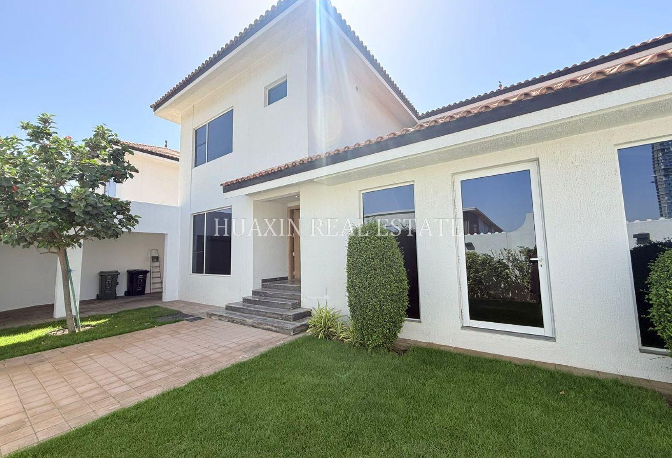 Fully Renovated|Shared Pool & Gym |Beautiful Villa photo 16