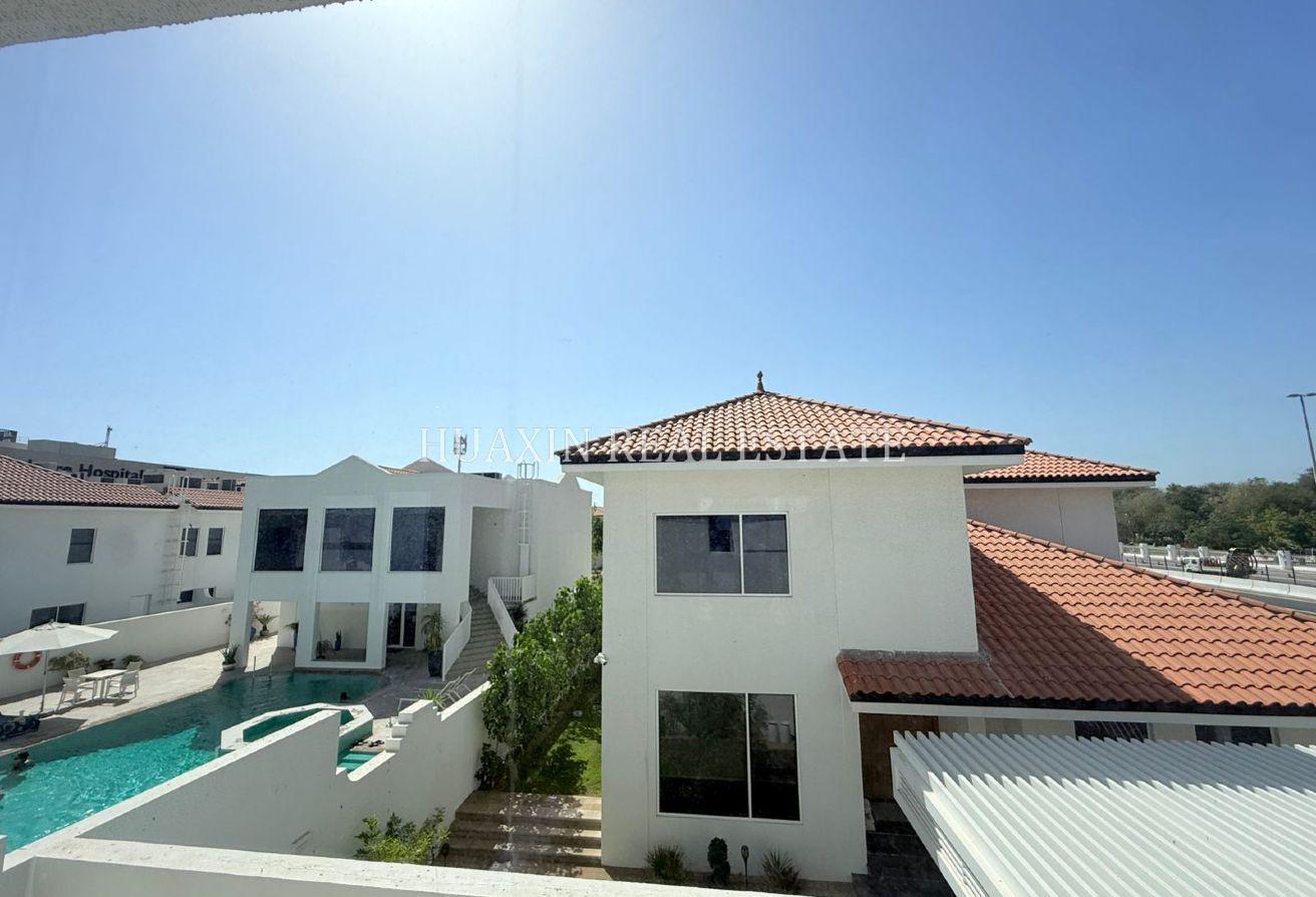 Fully Renovated|Shared Pool & Gym |Beautiful Villa photo 17