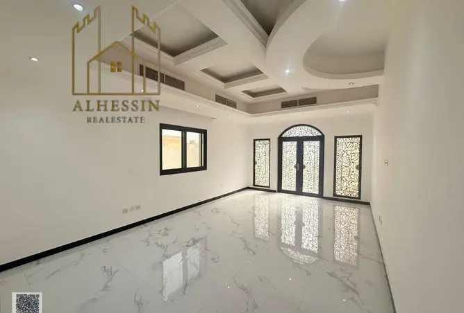 146003979 - Property Image 3