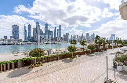 Duplex - 4 Bedrooms - 3 Bathrooms for sale in Marina Vista Podium - Marina Vista - EMAAR Beachfront - Dubai Harbour - Dubai