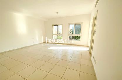Villa - 3 - 3 for sale in Springs 11 - The Springs - Dubai