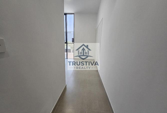 81130043 - Property Image 2