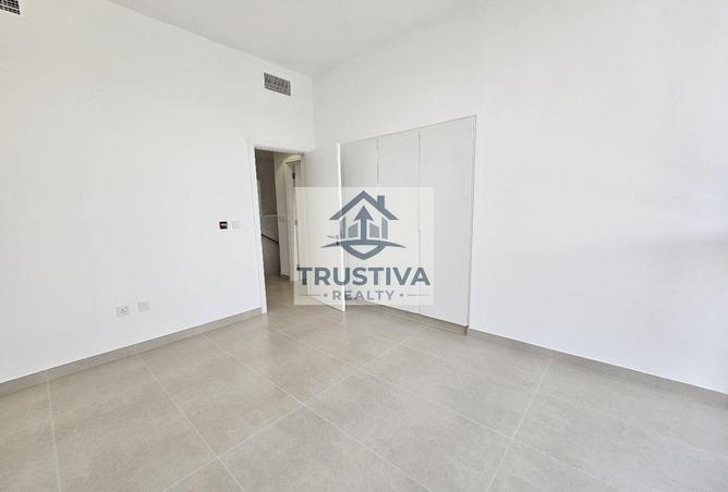 81130043 - Property Image 3