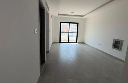 Apartment - 1 Bedroom - 2 Bathrooms for rent in Al Jurf 3 - Al Jurf - Ajman Downtown - Ajman