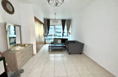 Apartment - Studio - 1 Bathroom for rent in Skycourts Tower B - Skycourts Towers - Dubai Land Residence Complex - Dubai Land - Dubai