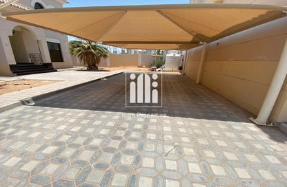 Villa - 5 - 7 for rent in Shakhbout City - Abu Dhabi