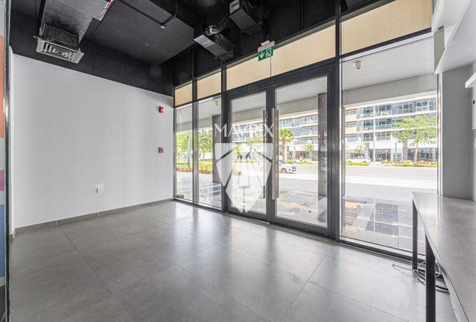 73137800 - Property Image 2