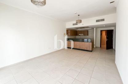 Apartment - 1 Bedroom - 2 Bathrooms for rent in Burj Al Nujoom - Downtown Dubai - Dubai