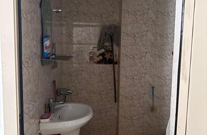 Apartment - Studio - 1 Bathroom for rent in Al Khan Corniche - Al Khan - Sharjah