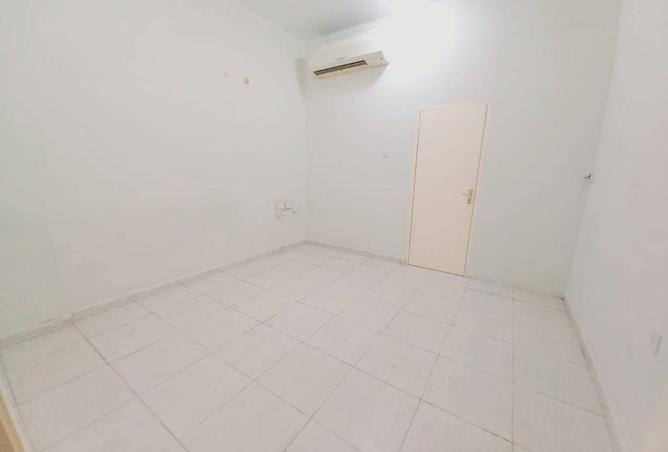 81112009 - Property Image 3