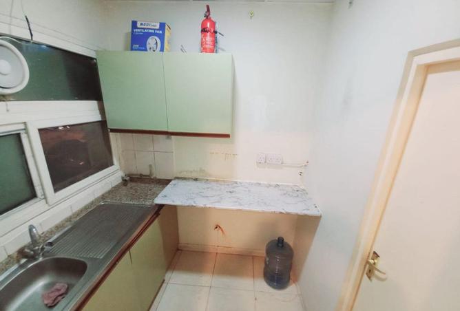 81112009 - Property Image 2