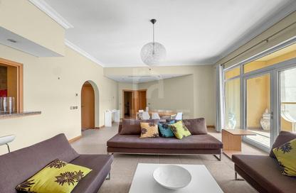 Apartment - 2 - 4 for rent in Al Das - Shoreline Apartments - Palm Jumeirah - Dubai