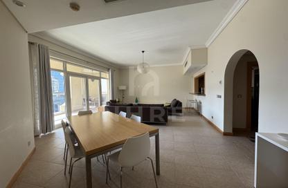 Apartment - 2 - 4 for rent in Al Das - Shoreline Apartments - Palm Jumeirah - Dubai