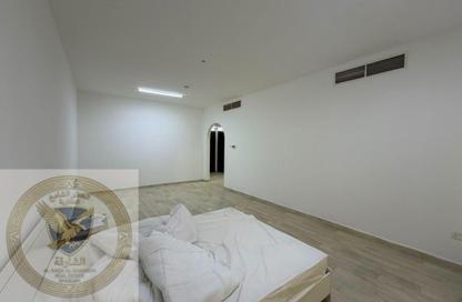 Apartment - 2 Bedrooms - 2 Bathrooms for rent in Al Mahatta - Al Qasimia - Sharjah