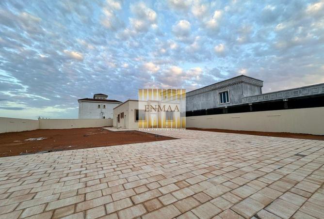 73843279 - Property Image 2