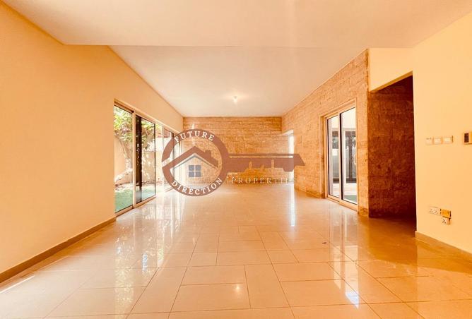 82823897 - Property Image 3